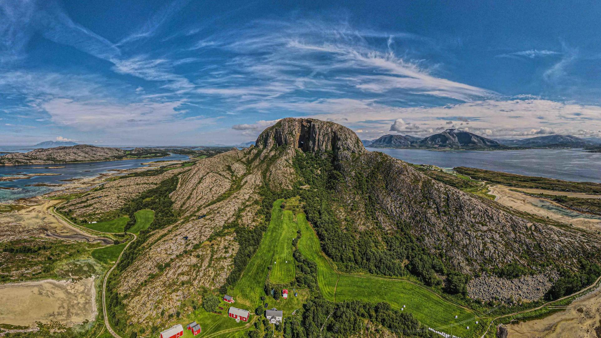 Torghatten er et fjell på øya Torget sørvest i Brønnøy kommune i Nordland. 